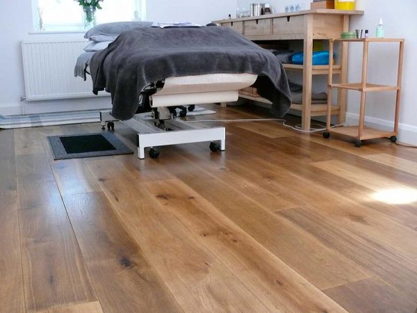 Smoked-&-oiled-engineered wwf-20995